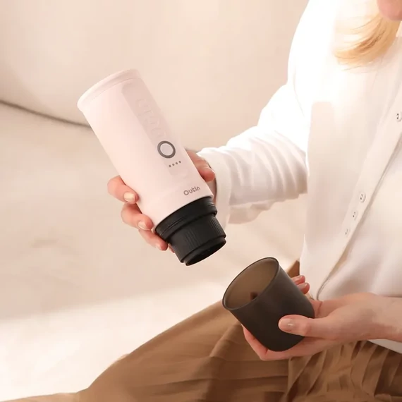 Outin Nano akkumulátoros hordozható kávéfőző - Rose Quartz x BCRF